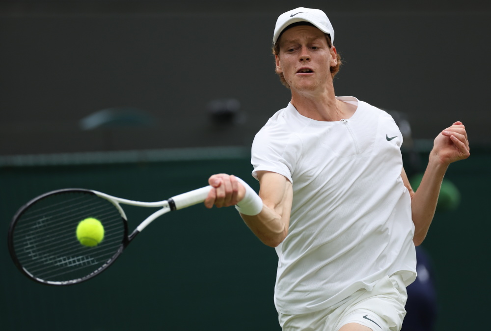 他曾用脚下 他曾用脚下